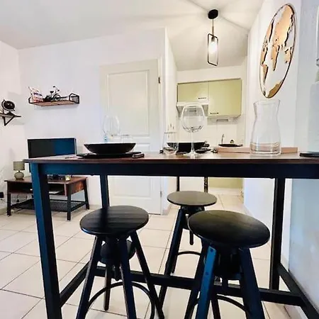 דירה T2 - Ponts Jumeaux - Parking - Balcon - Metro *